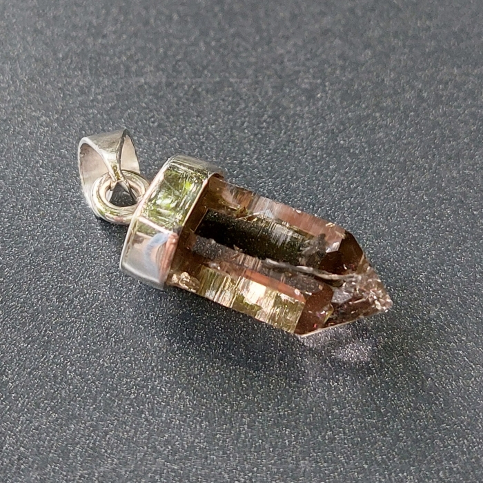 Bergkristall Anhänger Schweiz