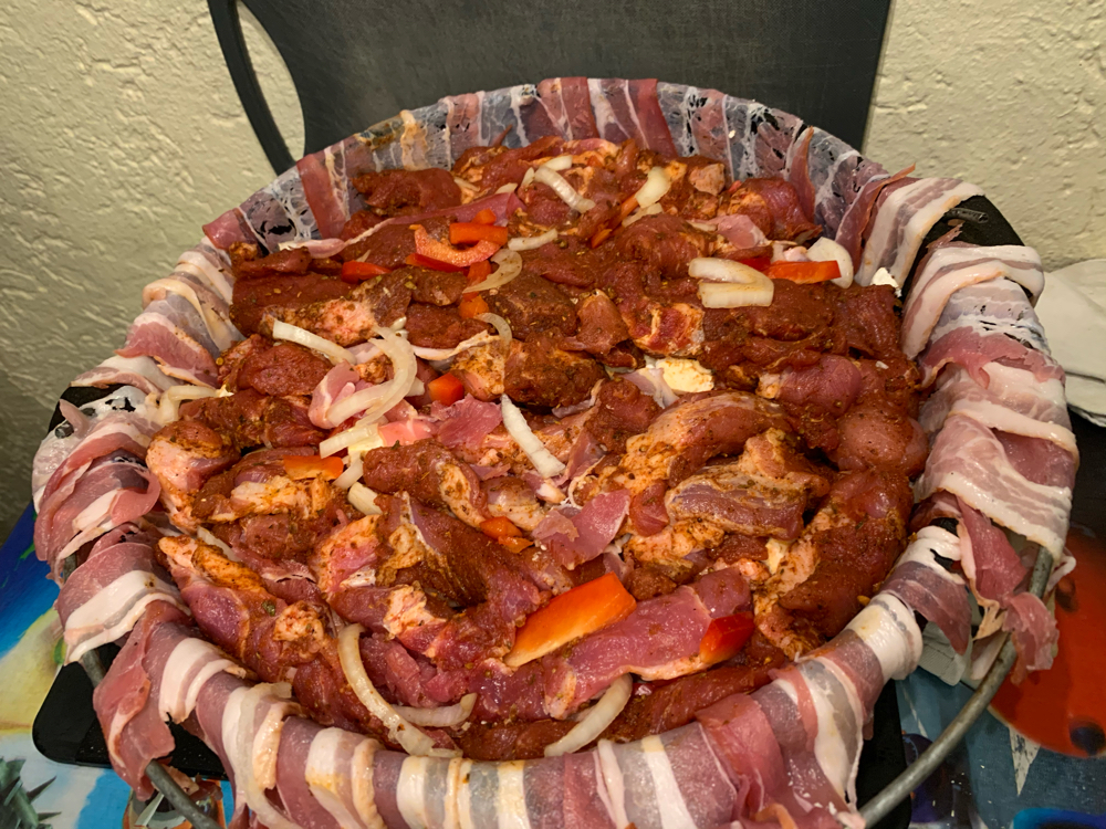 Gyros Schichtfleisch aus dem Dutch Oven SonsOfBarbecue