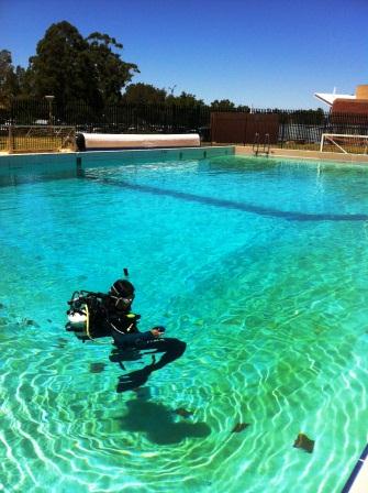 Discover Scuba Diving of Pool