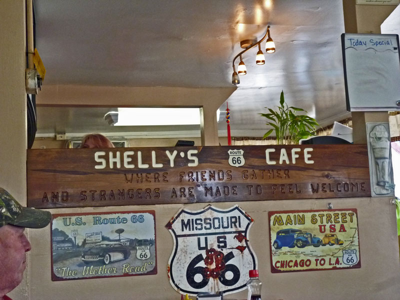 Bild 3 In Shellys Route 66 Cafe an der historischen Route 66