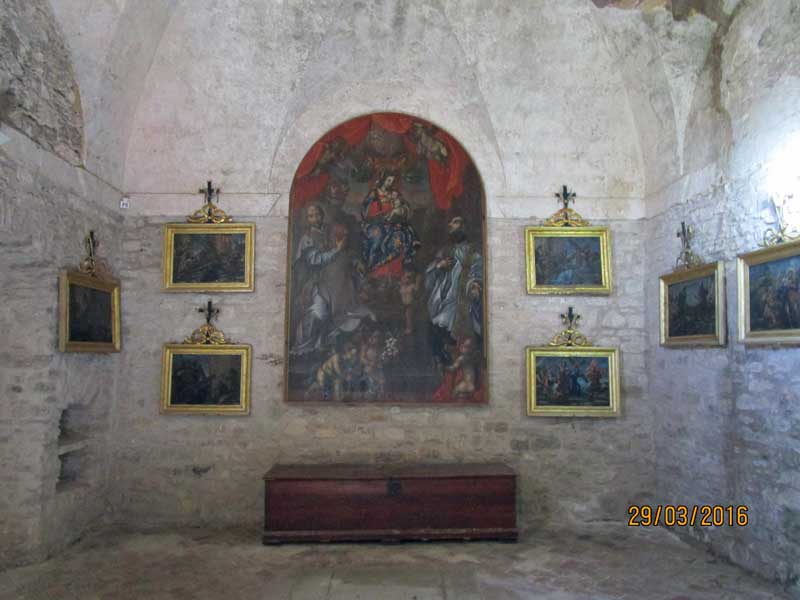 In einer Kirche von Erice