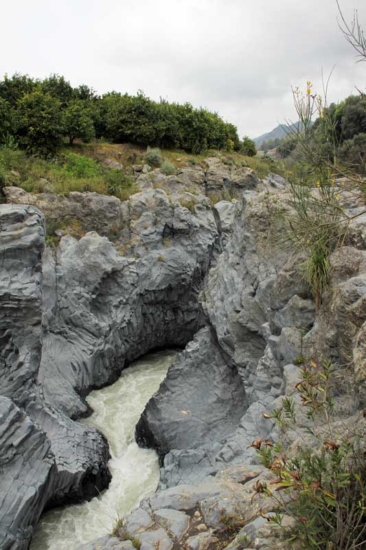 In der Alcantara Schlucht am Ätna