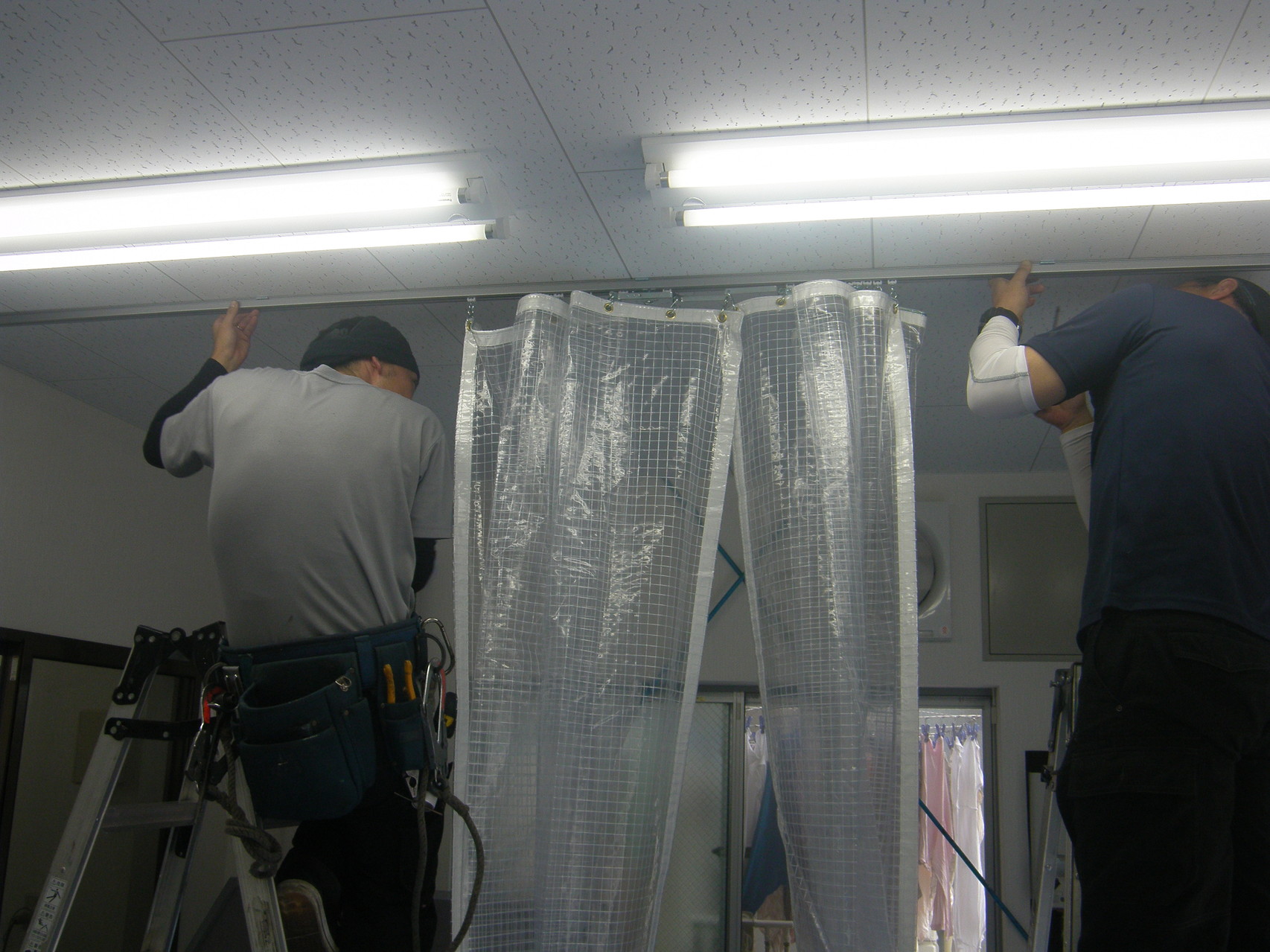 テントカーテン新設工事：工程写真