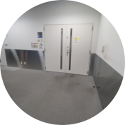 メール室通用廊下壁工事