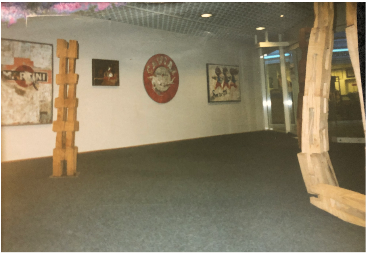 15.11.2002, Impression: Popup in der Mauritiusgalerie, leerstehende Einkaufspassage in Wiesbaden, Kurator: Leander Rubrecht