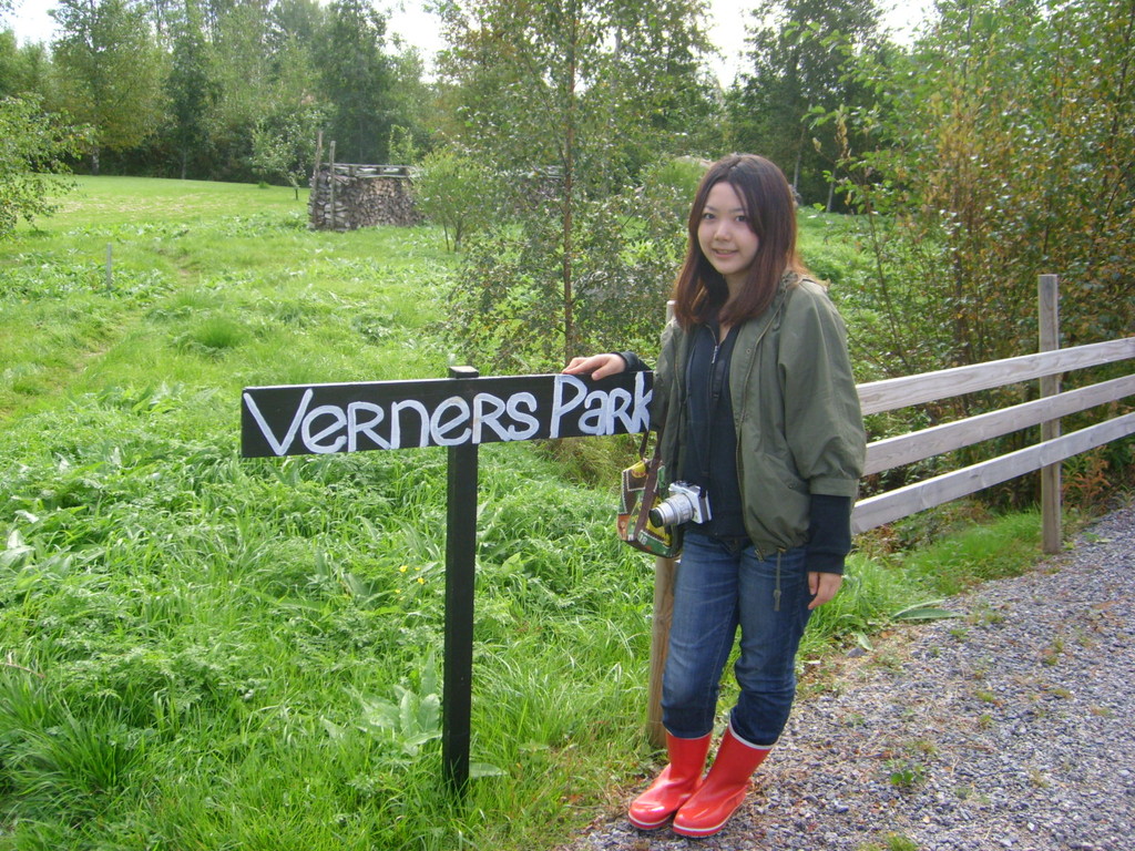 Japanese WWOOFer at the entrance of Bernhardsvägen to the Park.