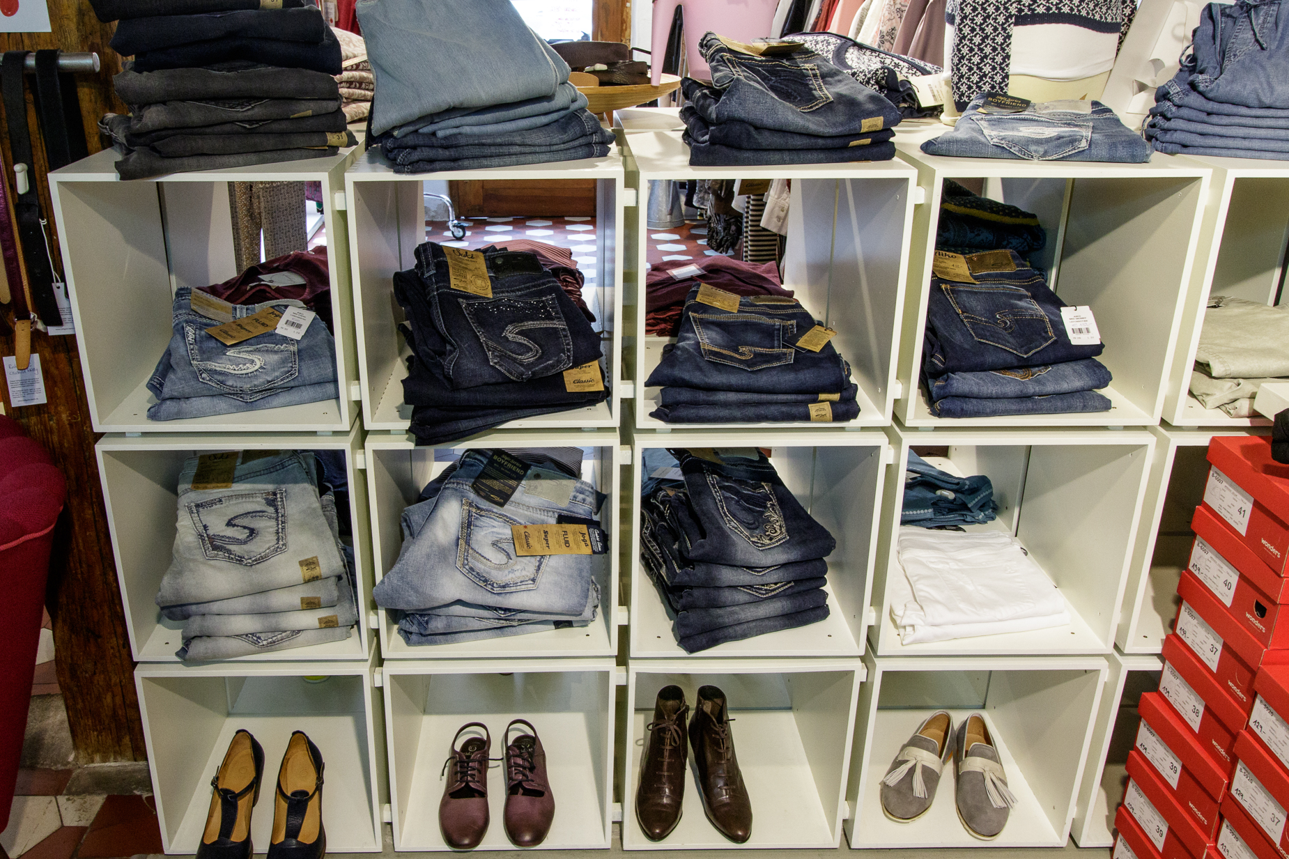 News / Neuigkeiten Numero Uno Mode & Schuhe, Erlangen