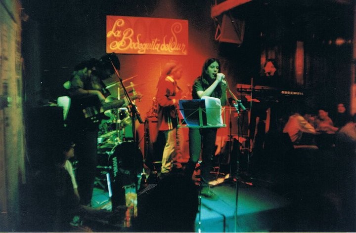 Con la banda Malena Morgan. Año 1998.
