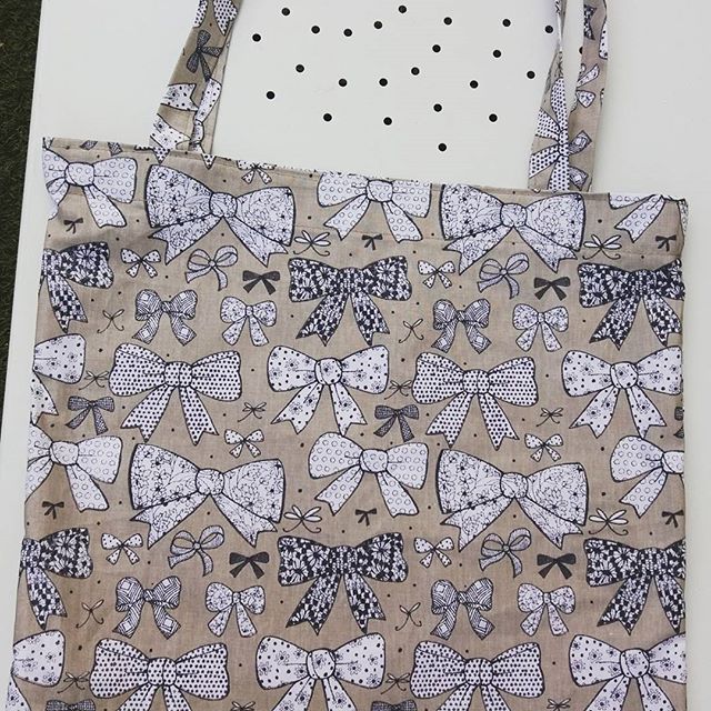 Tote bag en toile de coton imprimé noeuds 
