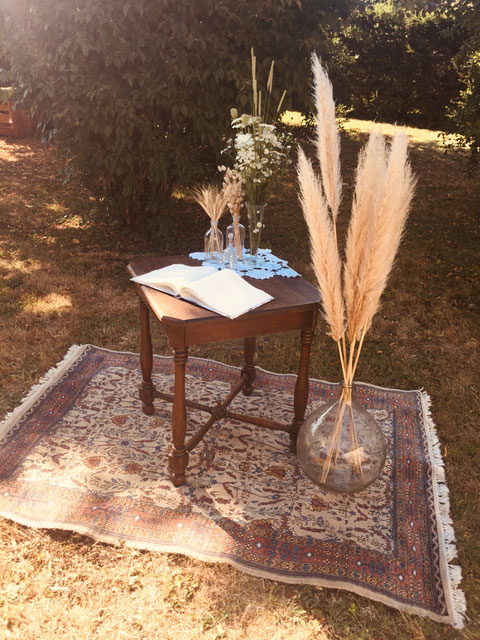 Petite table