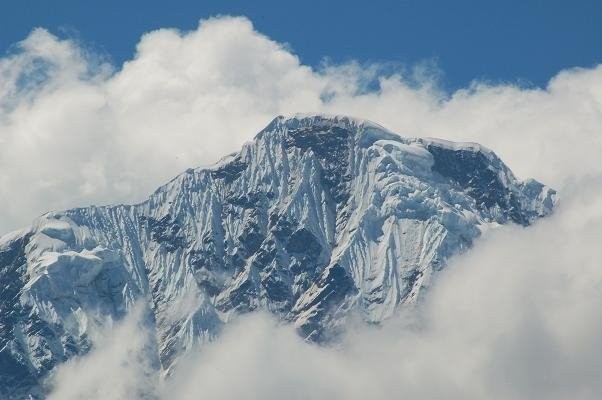 nevado Ampay