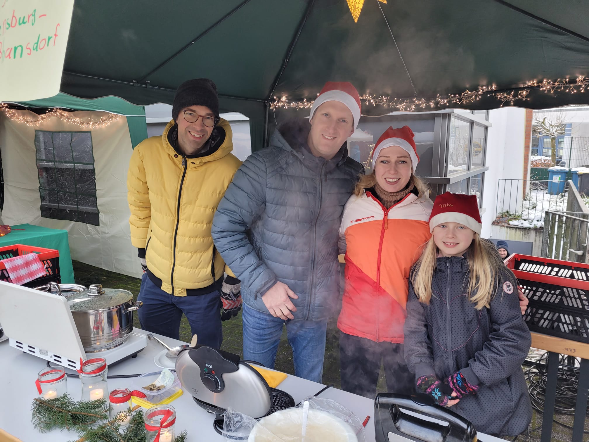 Waffelstand der Meßdiener und Meßdienerinnen