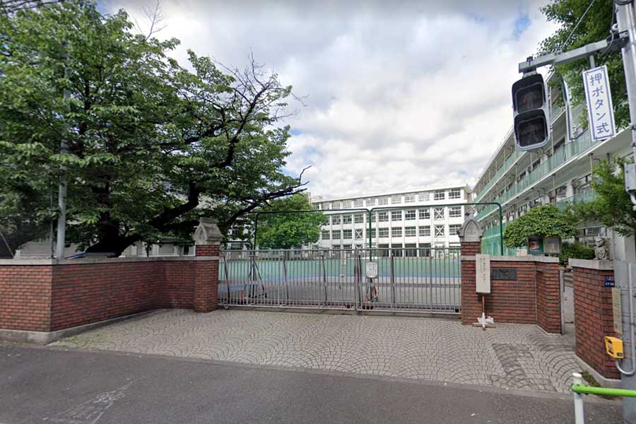 早慶は中学入試と大学入試、どちらが難しいか