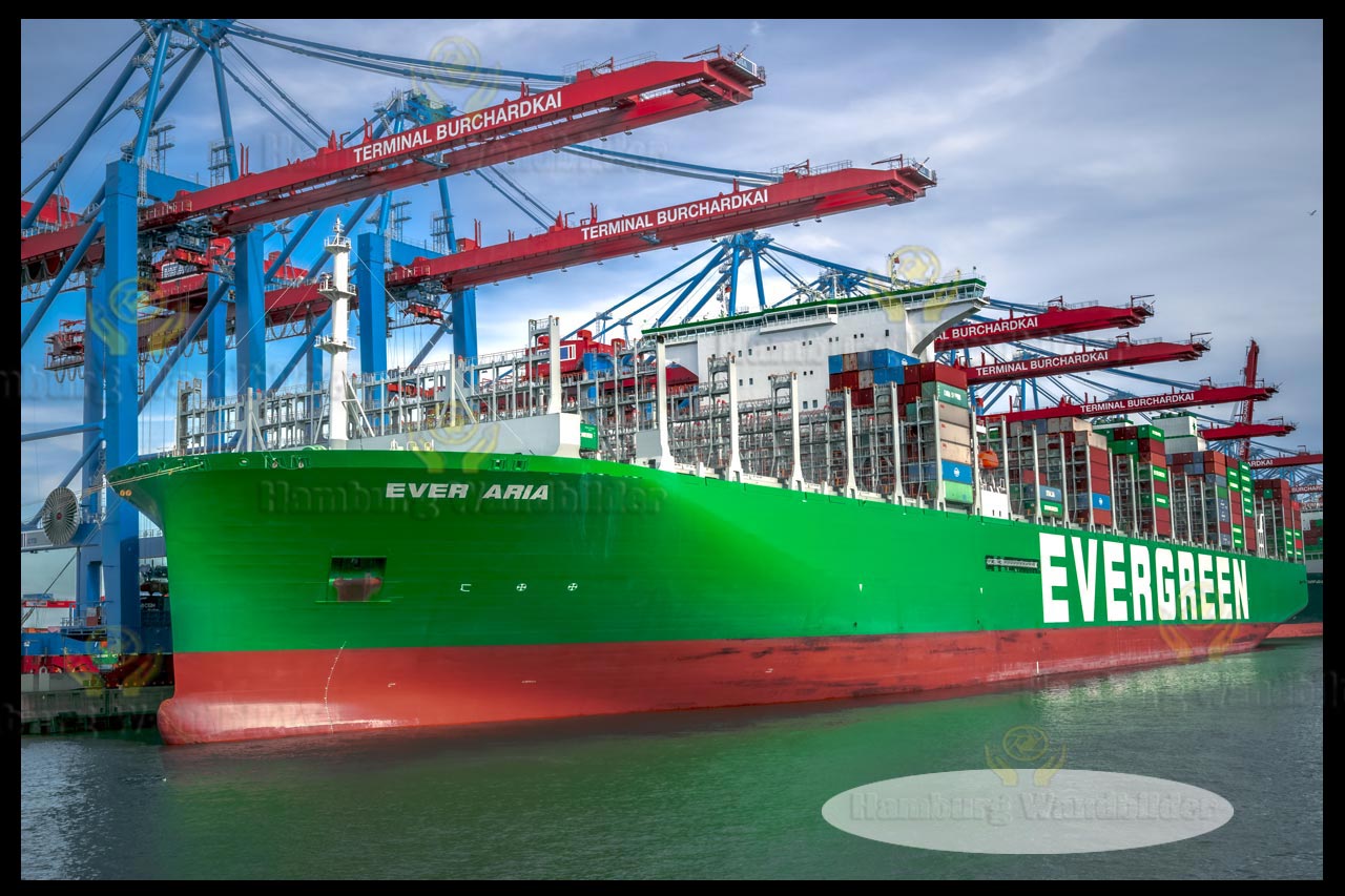Containerschiff  /  2252