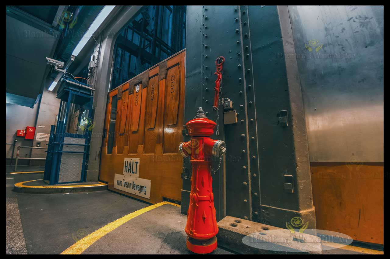 Hydrant  /  1494