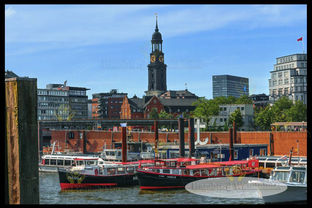 binnenhafen in der speicherstadt und der michel hamburg wandbilder