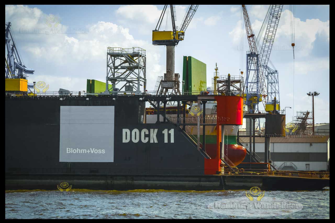 Dock 11  /  2505