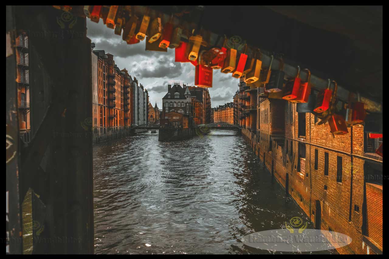 Wasserschloss  BC  /  2115