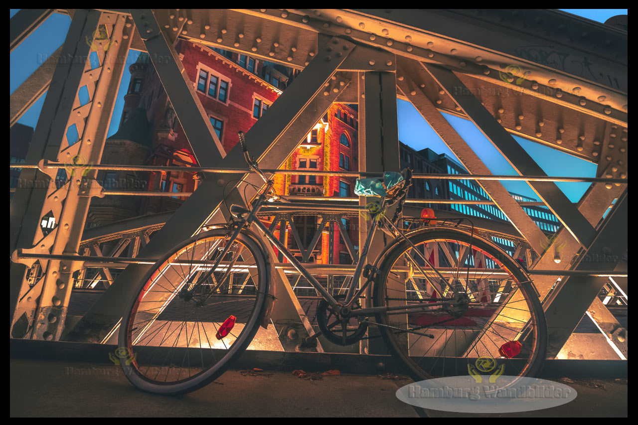 Neuerwegsbrücke   /  2445