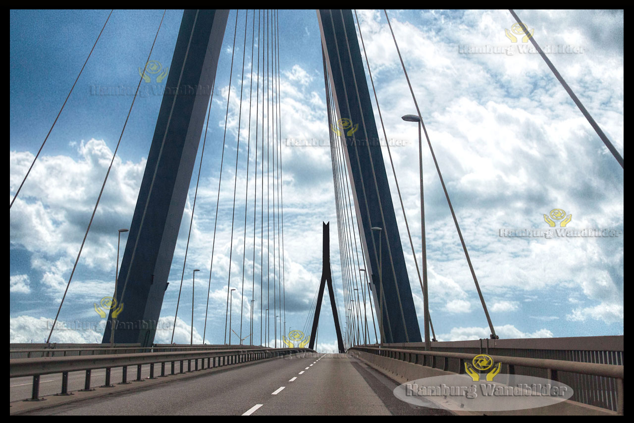 Köhlbrandbrücke  /  2208
