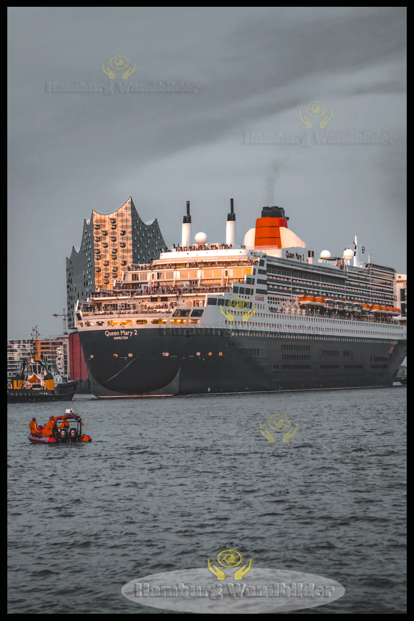 Queen Mary 2  HF /  2196