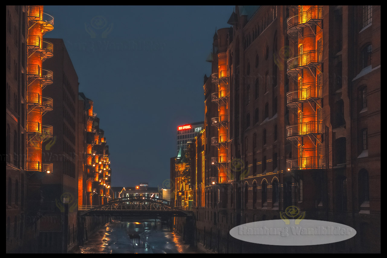 balkone von den kontorhaeusern im fleet bei nacht hamburg wandbilder