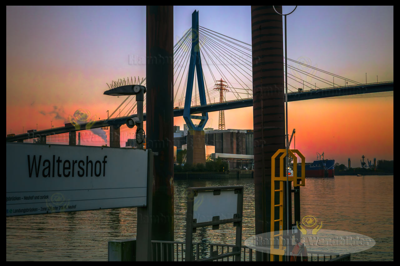 blick vom anleger waltershof auf die koehlbrandbruecke als hamburg wandbilder