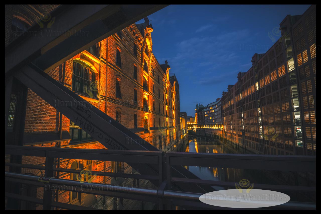 blick vom kibbelsteg auf das fleet speicherstadt hamburg wandbilder