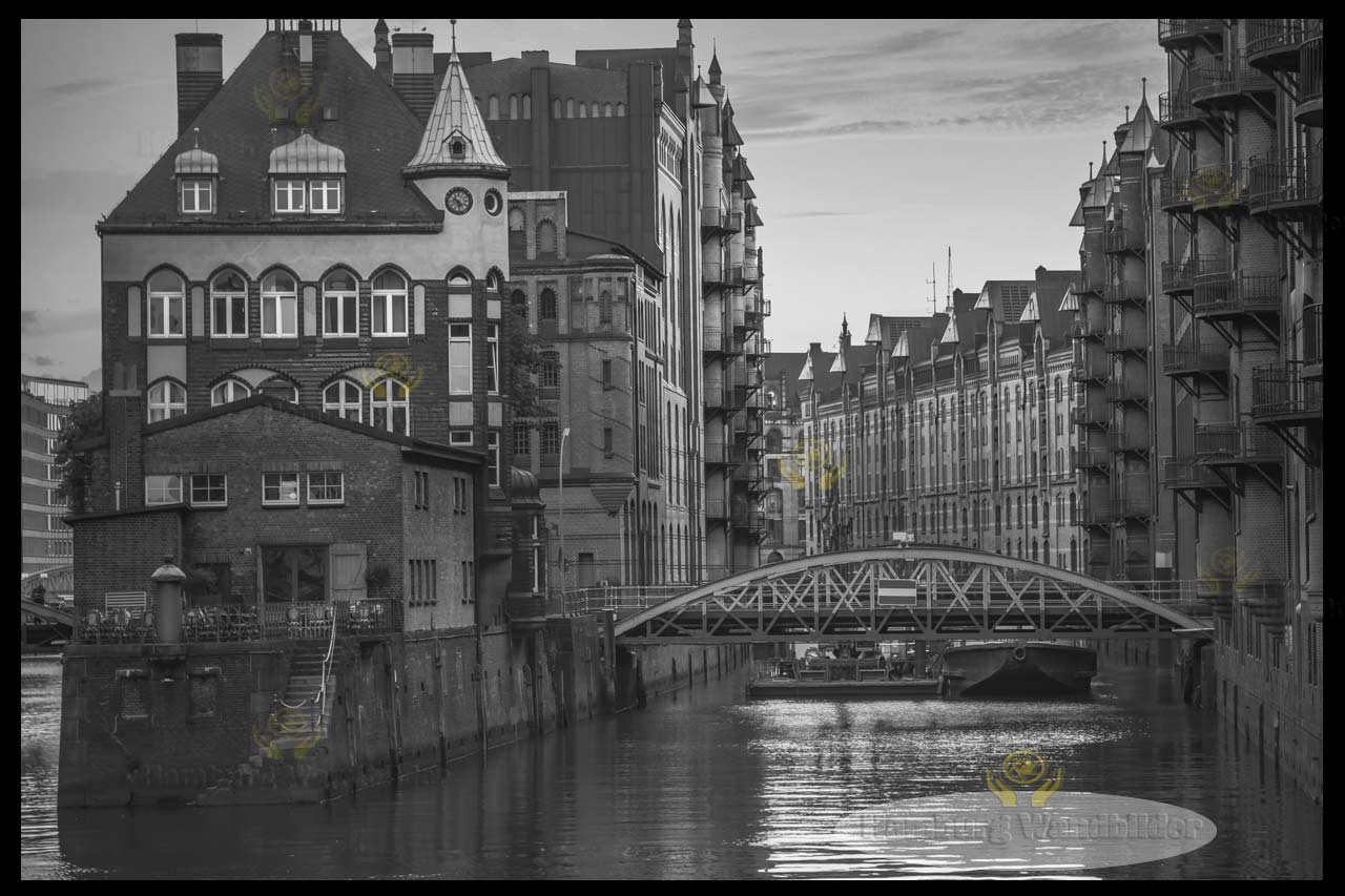 Wasserschloss  SW  /  2175