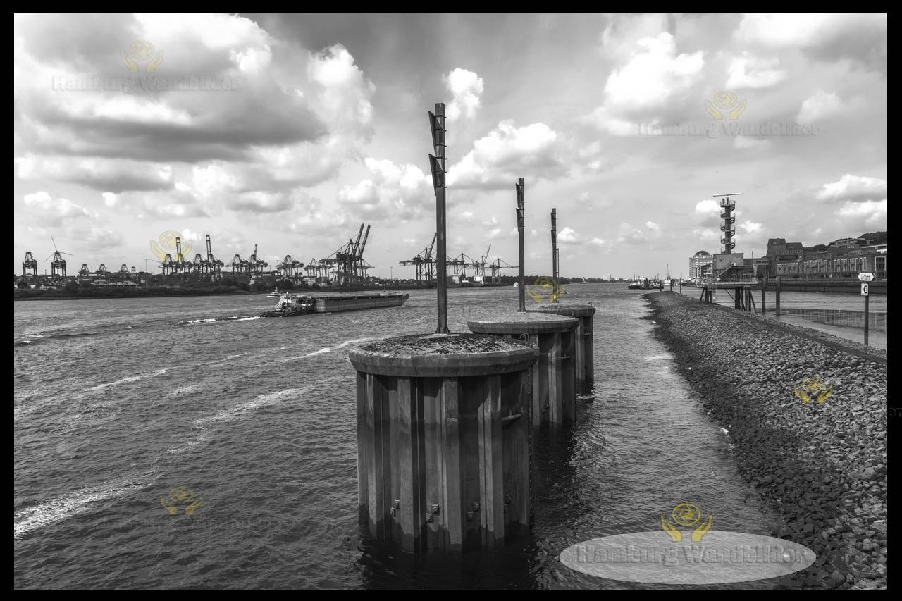 Dockland   SW  /  2200