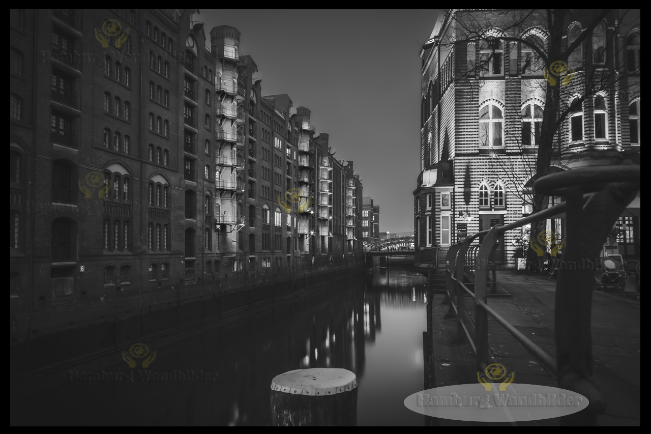 Wasserschloss  SW  / 2242