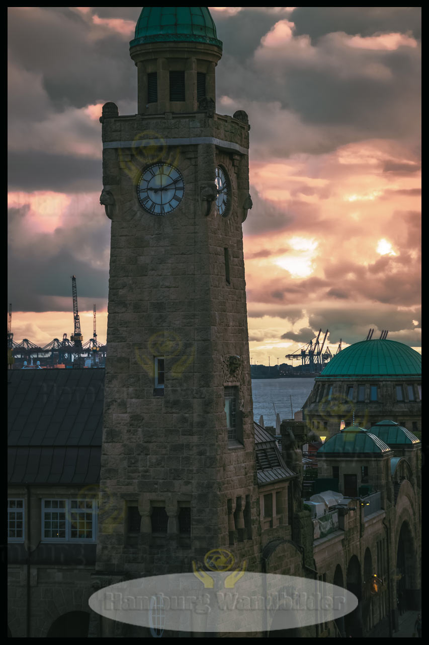 der pegelturm an den landungsbruecken im sonnenuntergang hamburg wandbilder