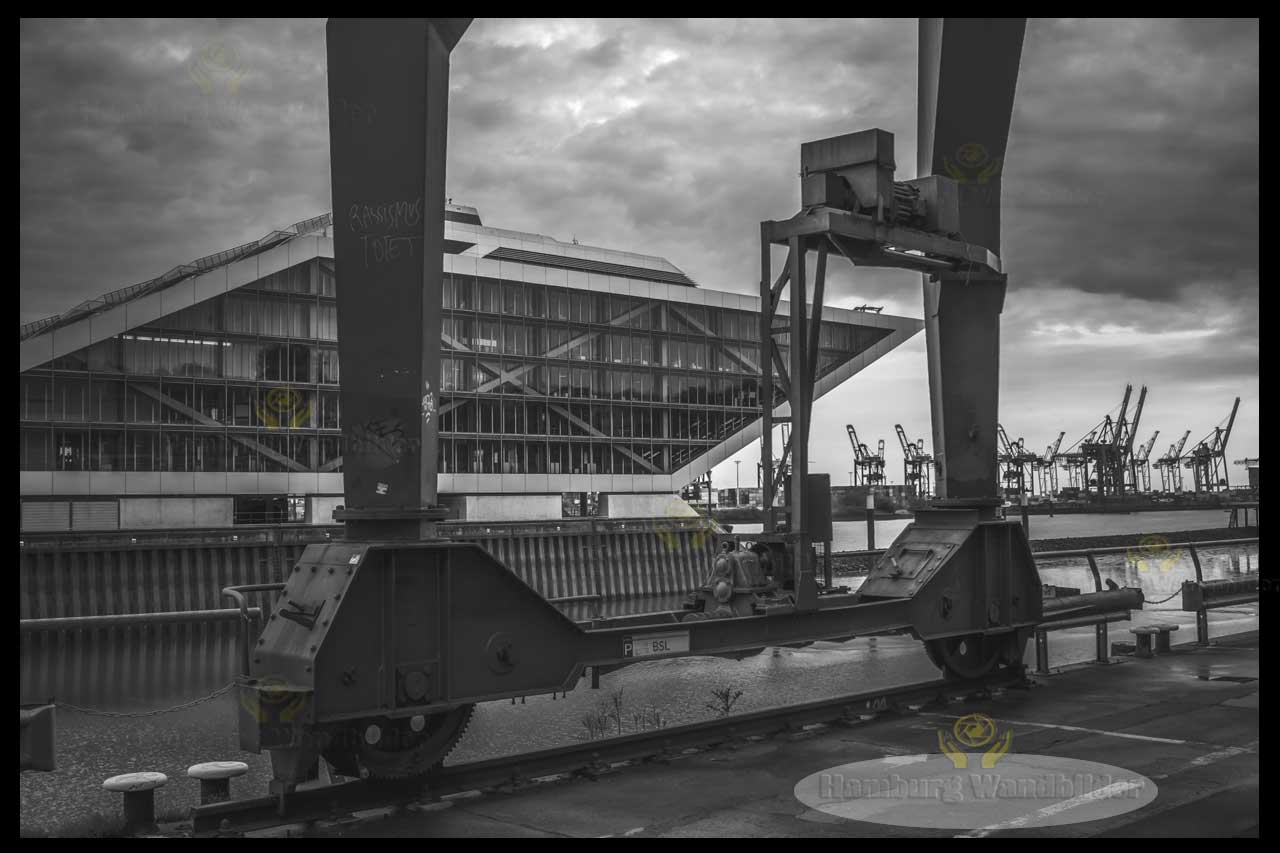 Cruise Center  SW /  2222