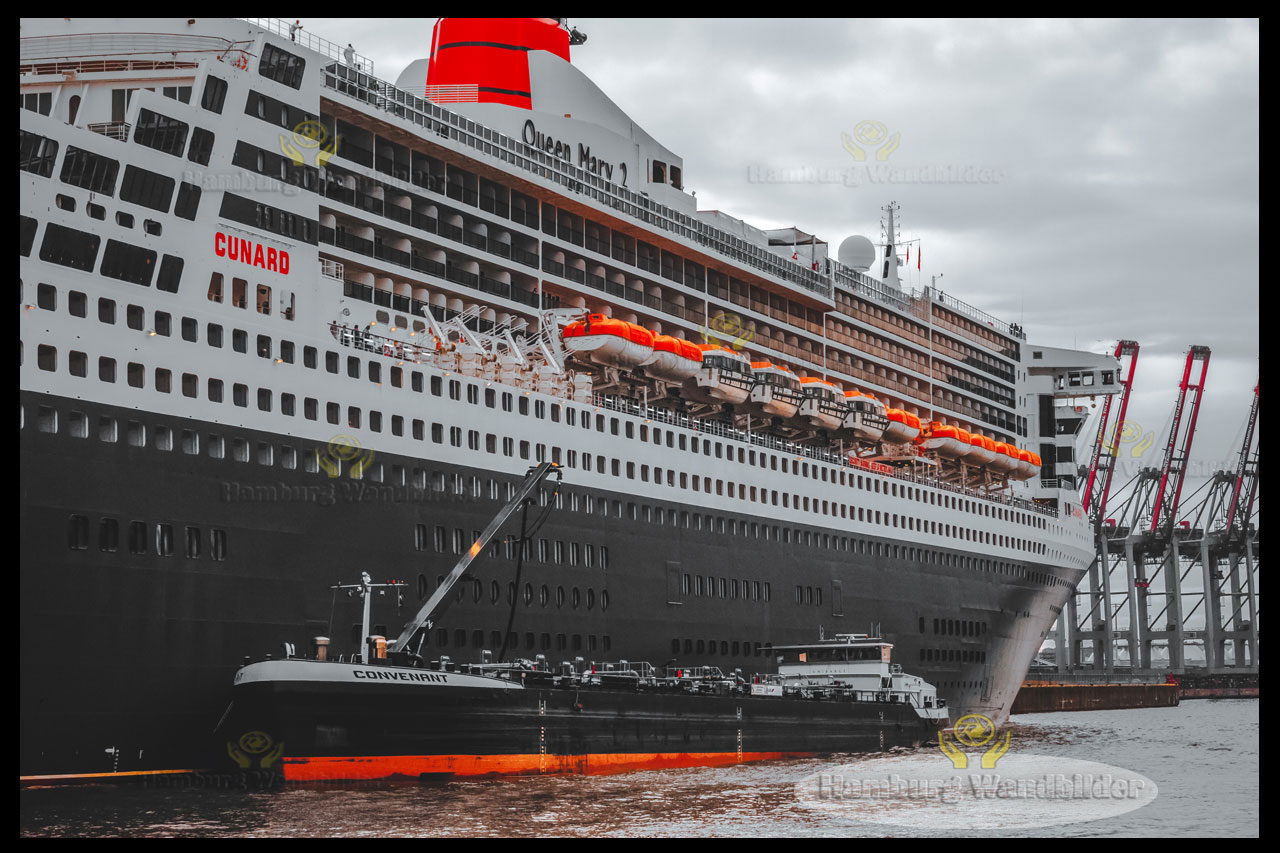 Queen Mary 2   BC /  2320