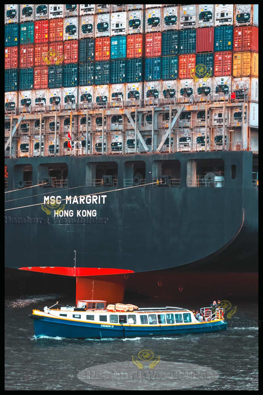 Containerschiff  HF  /  2101
