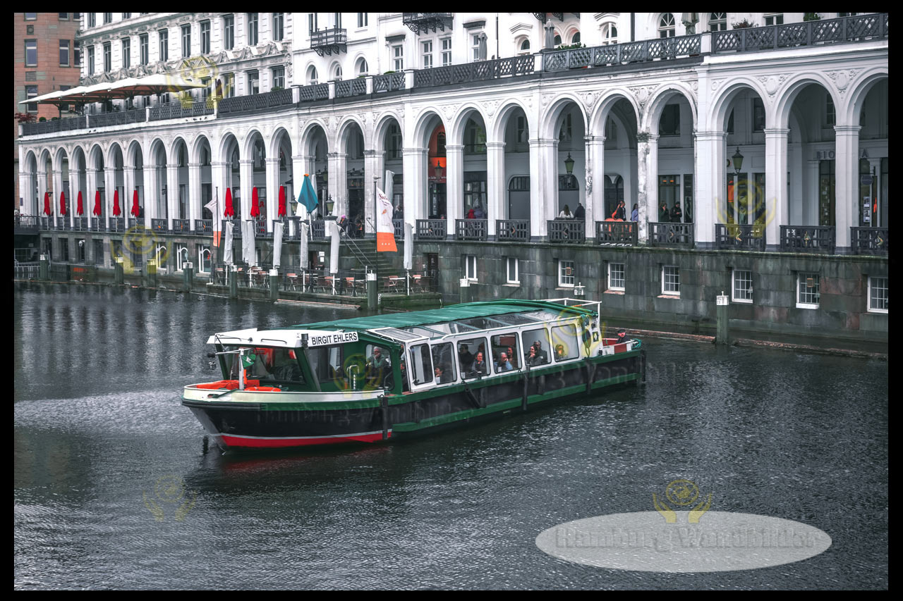 alsterrundfahrt durch die kleine alster hamburg wandbilder