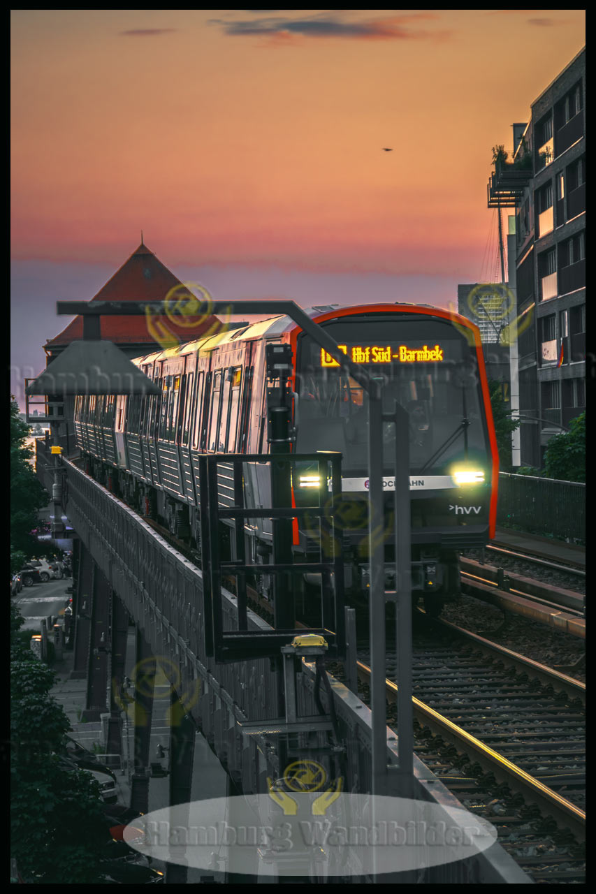 sonnenuntergang am u-bahnhof baumwall als hamburg wandbilder