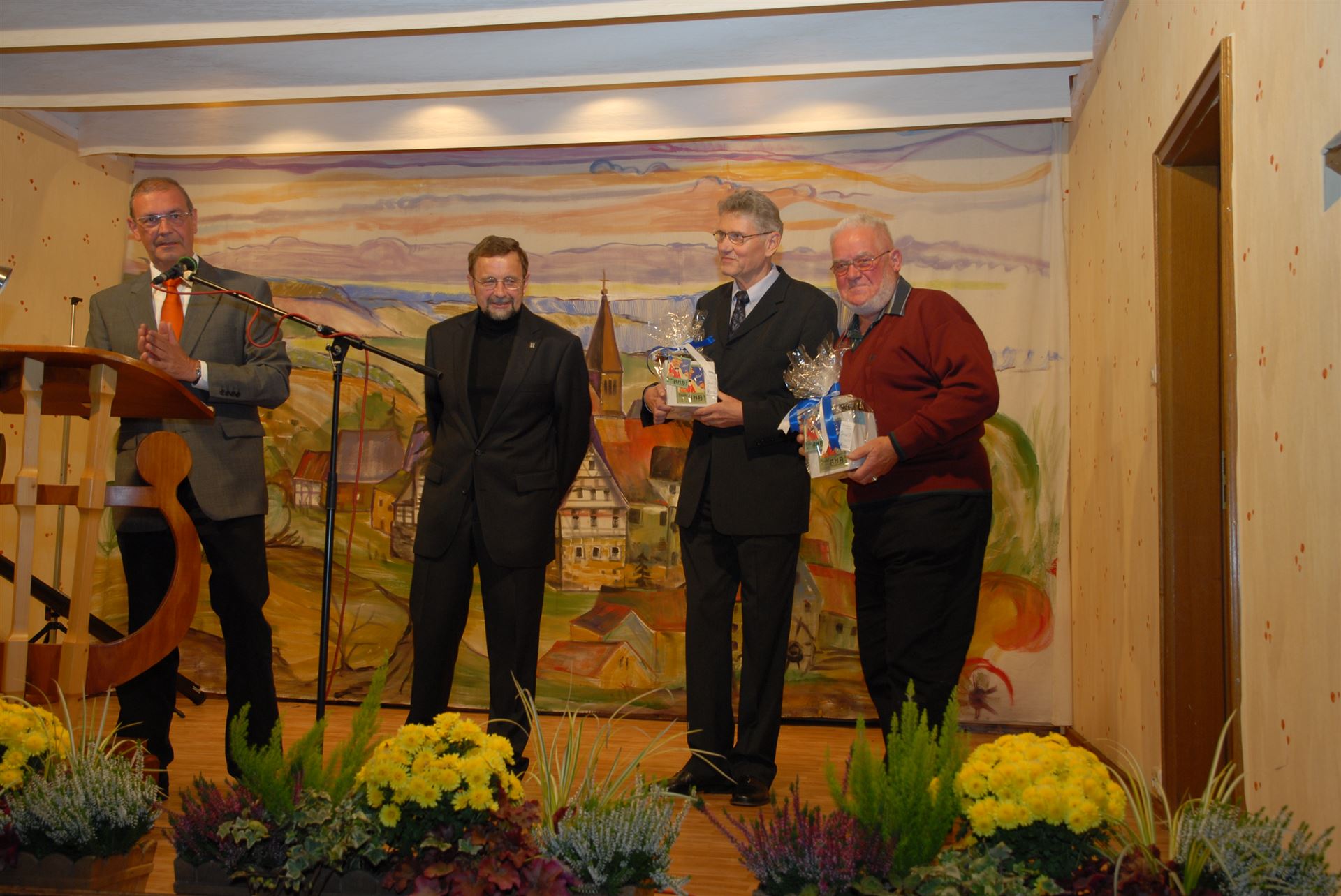 2009 Jubiläum - v.l. Stadverordnetenvorsteher Dietmar Weidenbörner, Bürgermeister Dr. Eberhard Fennel, Winfried Schön, Pius Kremer