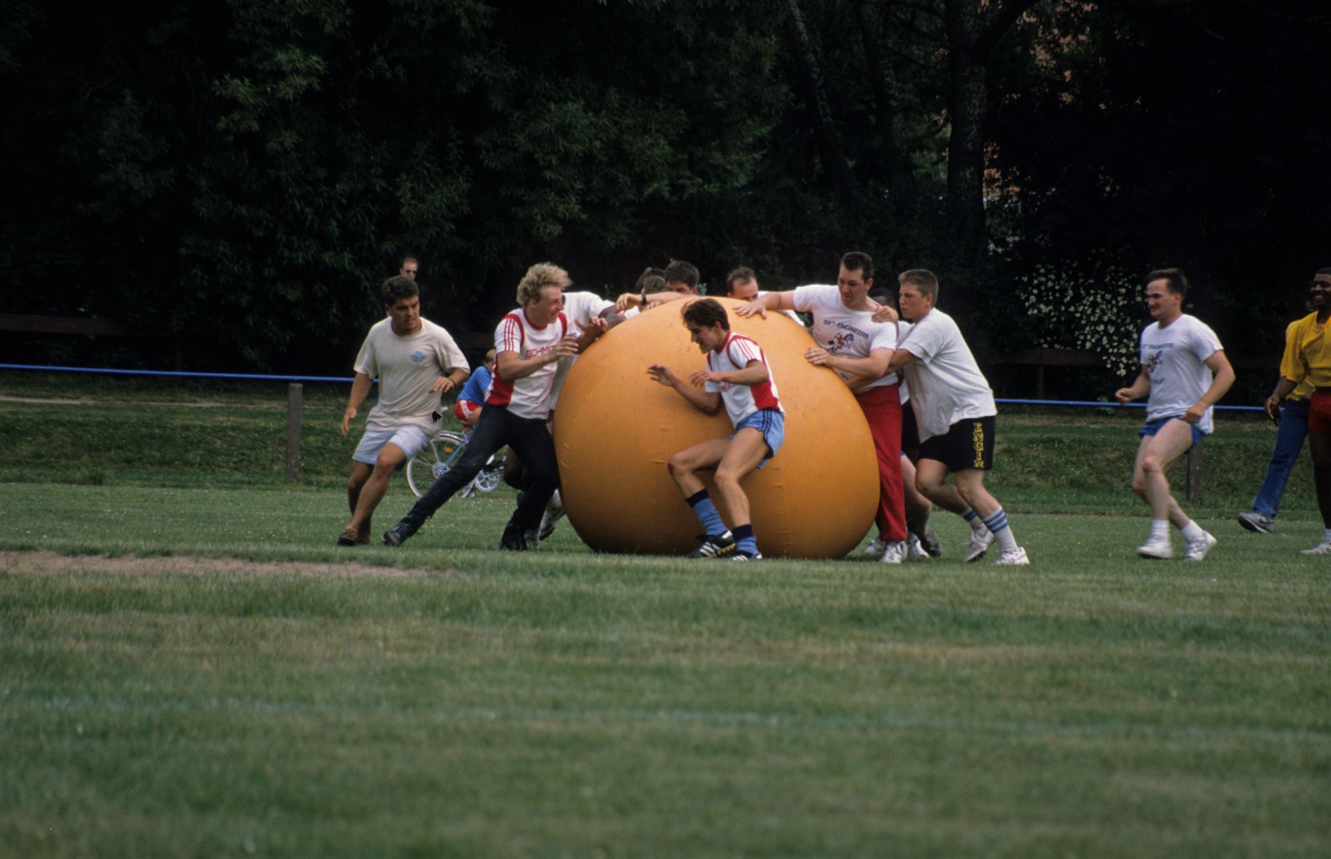 1989 Pushball-Spiel Feuerwehr / 58. Kampf- und Ingenieurkompanie aus Bad Hersfeld