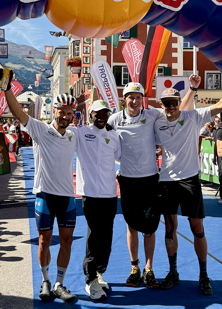 Platz 2 für Kolland Top-Sport Elektro Bauer mit Marek Rauchfuss, Philemon Kiriago, Simon Zeitlhofer, Aaron Durogati (v.l.n.r.)