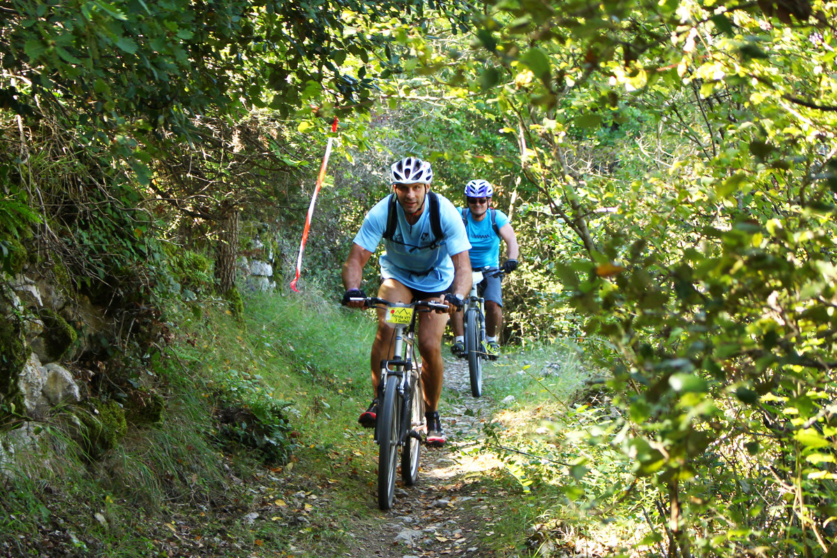 Ronde VTT des 3 Quilles 2014 - ©James Photographie