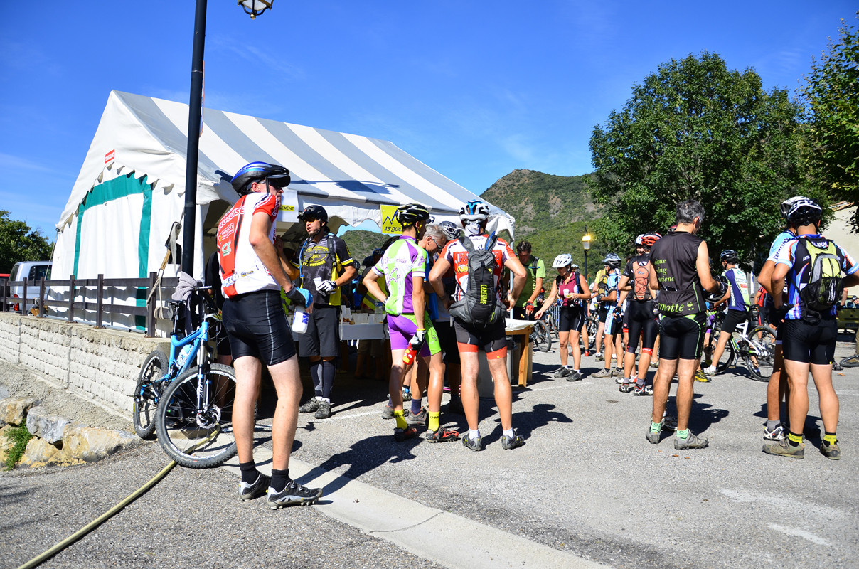 Ronde VTT des 3 Quilles 2014 - ©James Photographie