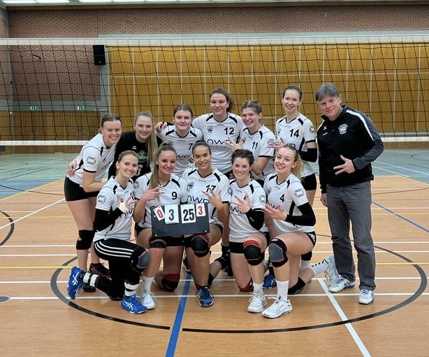 Unsere Damen 1 beim Auswärtsspiel in Vilsbiburg: mit einem deutlichen Sieg auch im neuen Jahr weiterhin ungeschlagen!