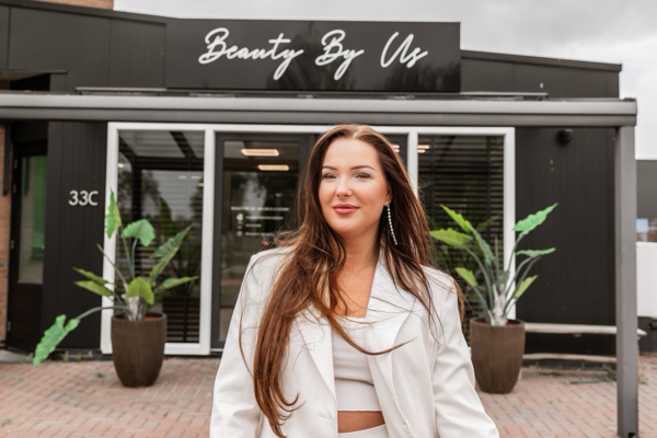 De website van beautysalonbeautybyus!