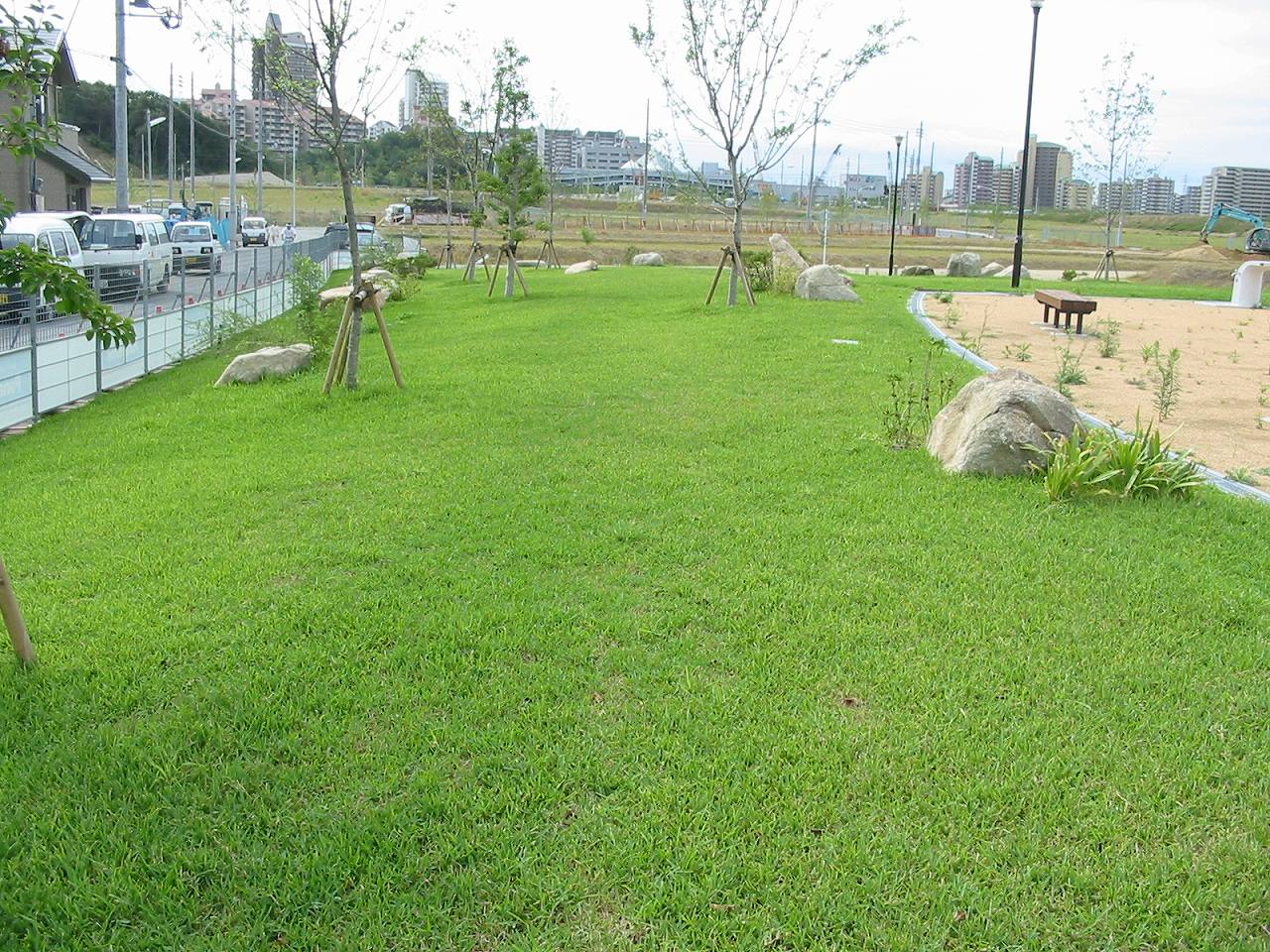 北伊吹山の谷公園