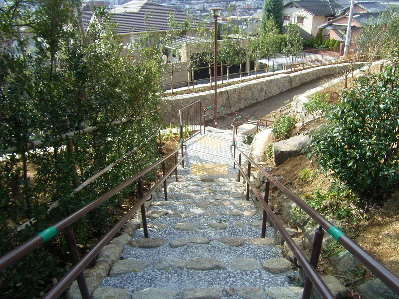 岡本梅林公園