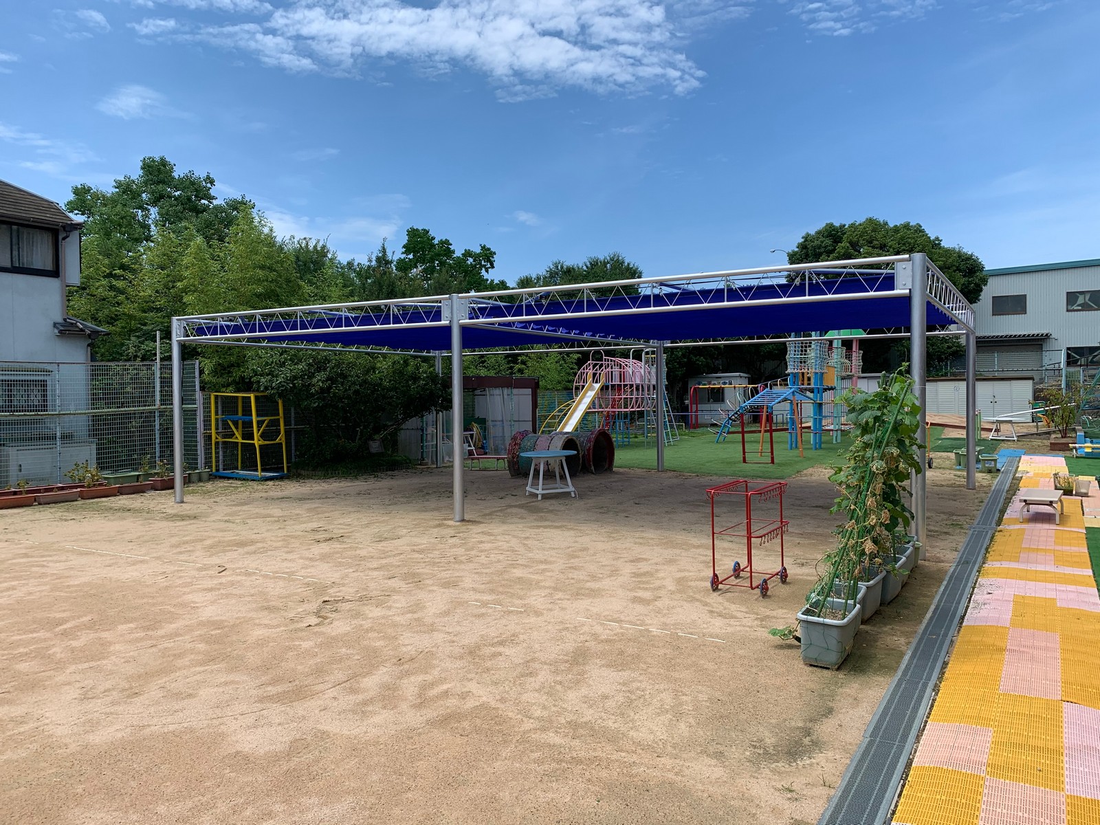 遮光ルーフ施工例