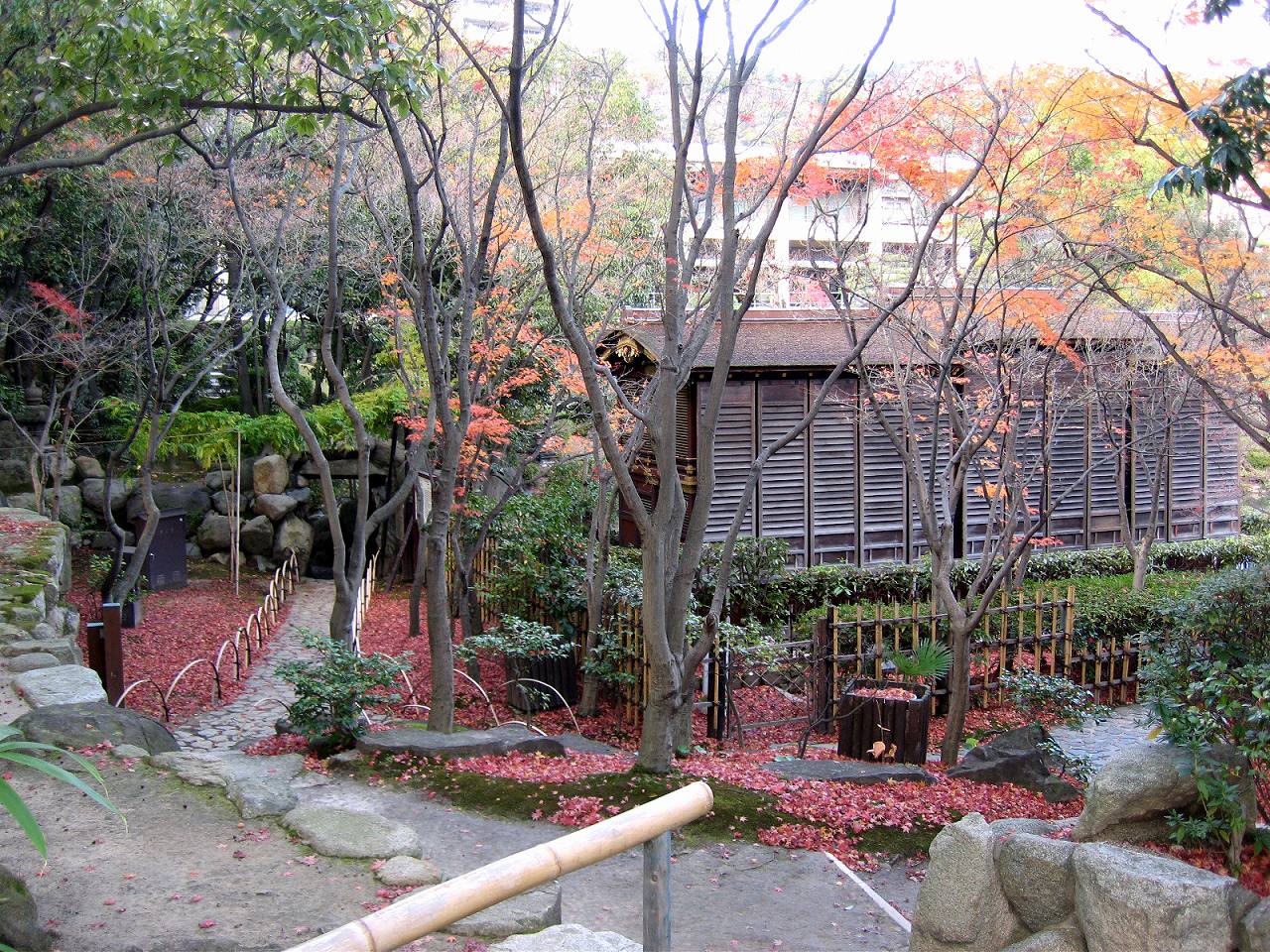 相楽園