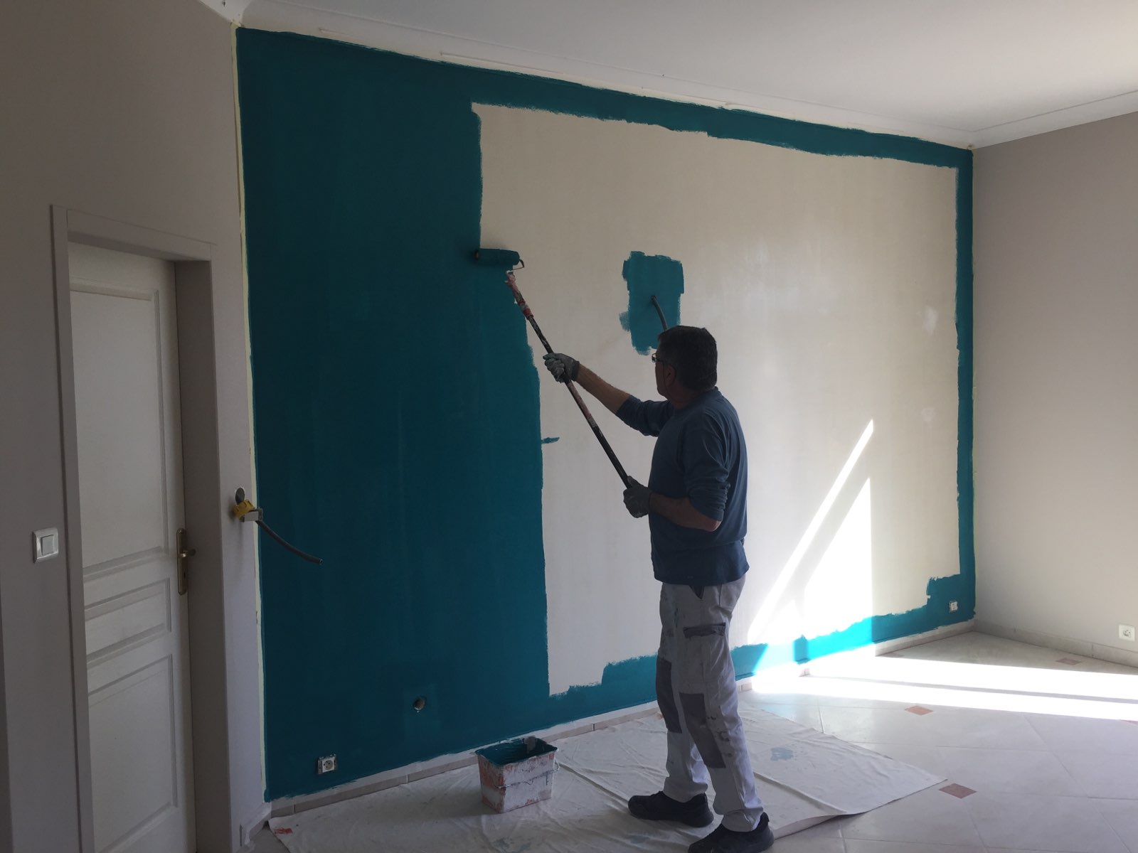 peintre-lattes-couleur-tendance - peintre-montpellier-peinture -murale-enduit-decoratif-renovation