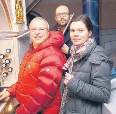 Das Hartzer-Thuet-Querflötenduo mit Christopher Weik für Konzerte im Kirchenkreis Witzenhausen... im kalten Winter 2017. 